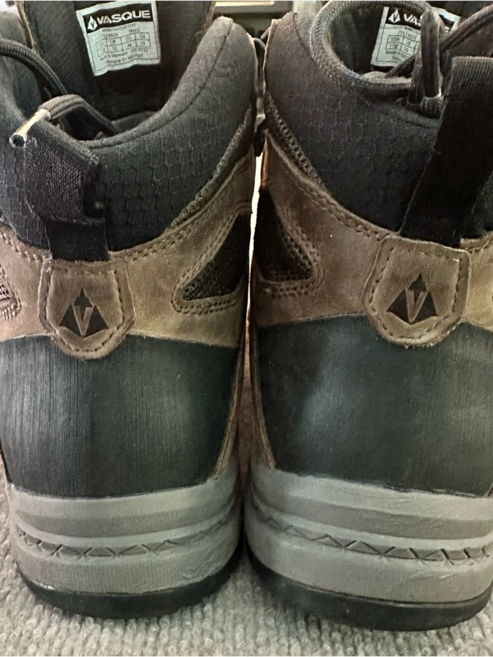 Vasque Brown and Gray Men's Waterproof Trail Boots Size 11 Wide